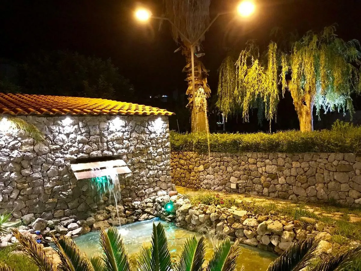 קאריני Cappuccini Green Relax בית הארחה